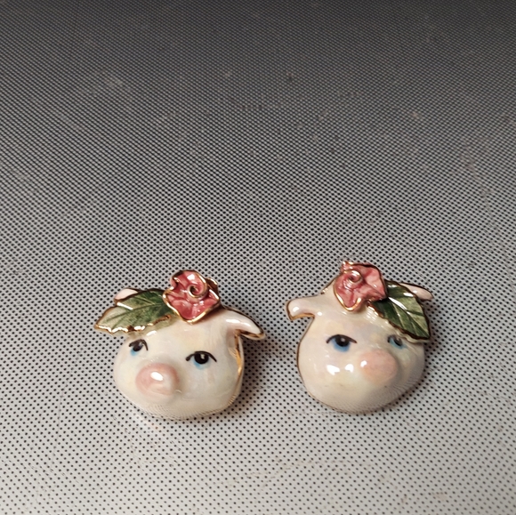 Ceramic pig clip earrings  happy year of the pig - Picture 3 of 3
